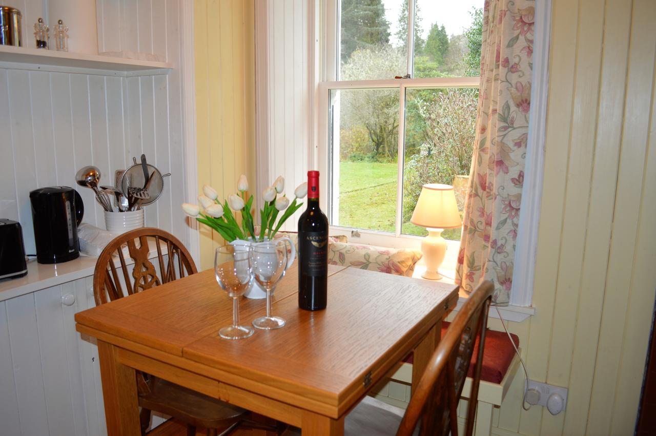 Strachur Glenbranter Cottage מראה חיצוני תמונה